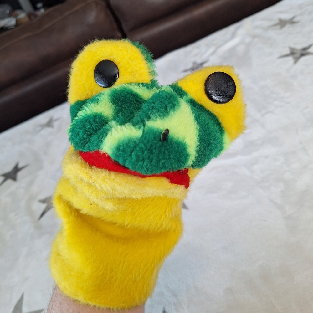 Vintage Hand Puppet Toys Plush Green Yellow Frog 8" Tall